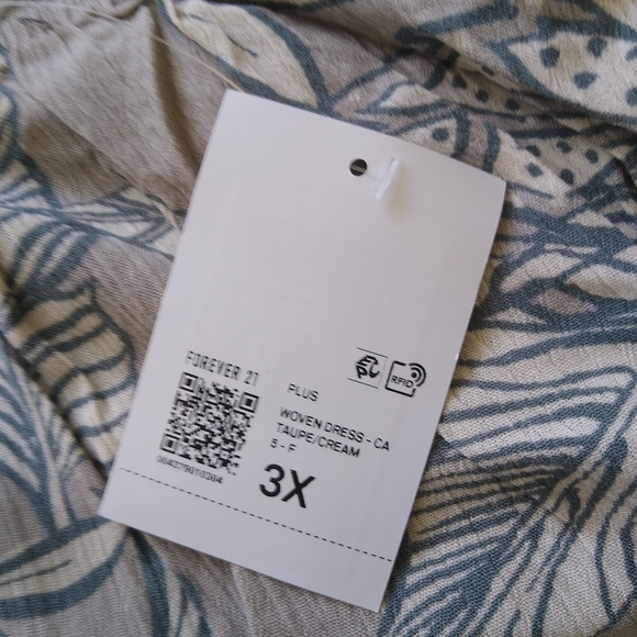 NWT Green and Taupe full length trapeze dress size 3X - Picture 5 of 7